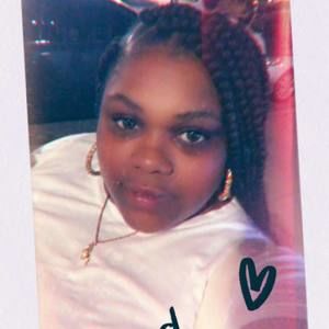 Meet your Posher, Natasha